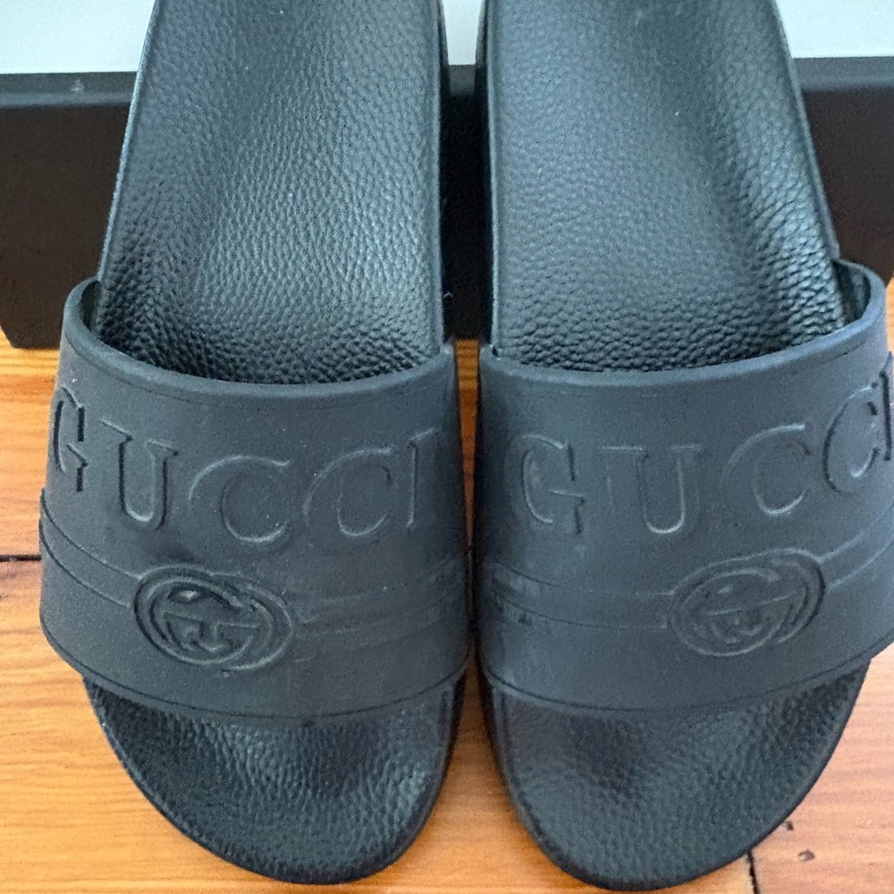Gucci Embossed Black Sandals